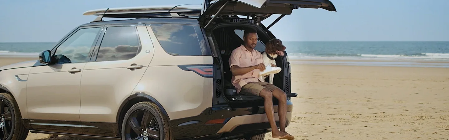2025 Discovery Specs browncolor sideview