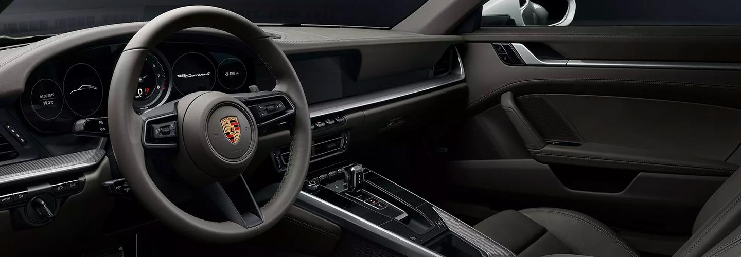 Interior view of the 2020 porsche 911 Carrera
