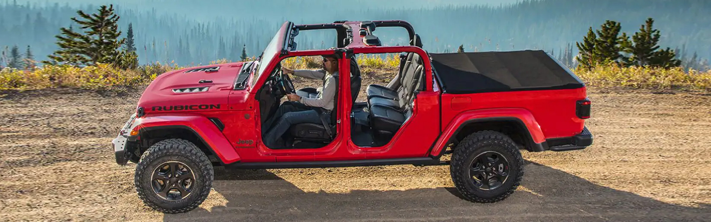 2023 Jeep Gladiator Specs and Features slider1