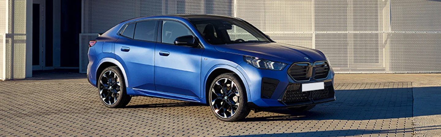 2025 BMW X2 bluecolor sideview