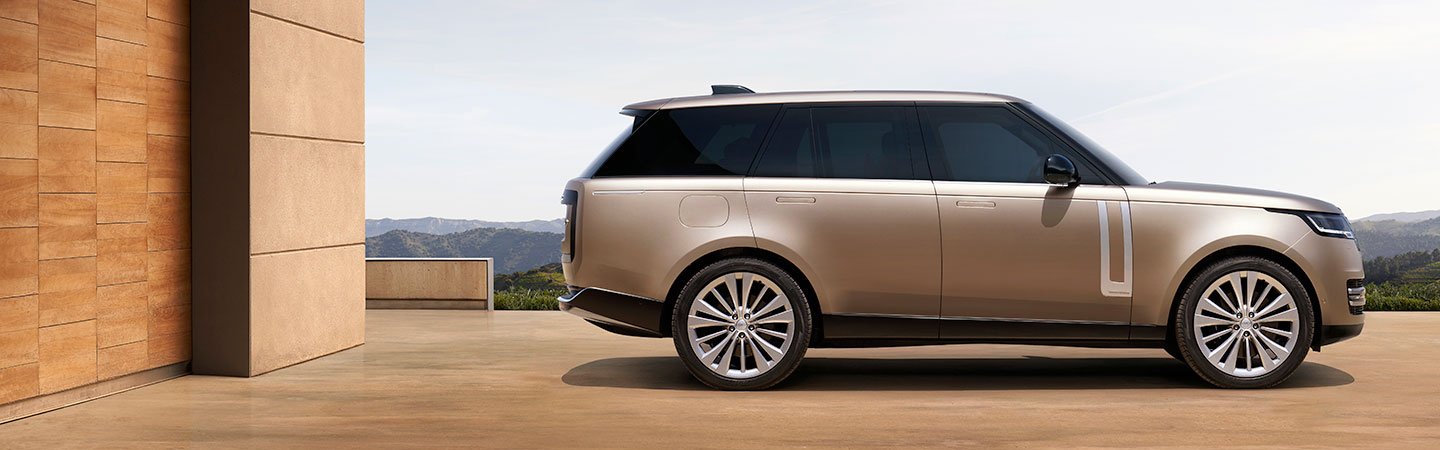 New Range Rover Slide1