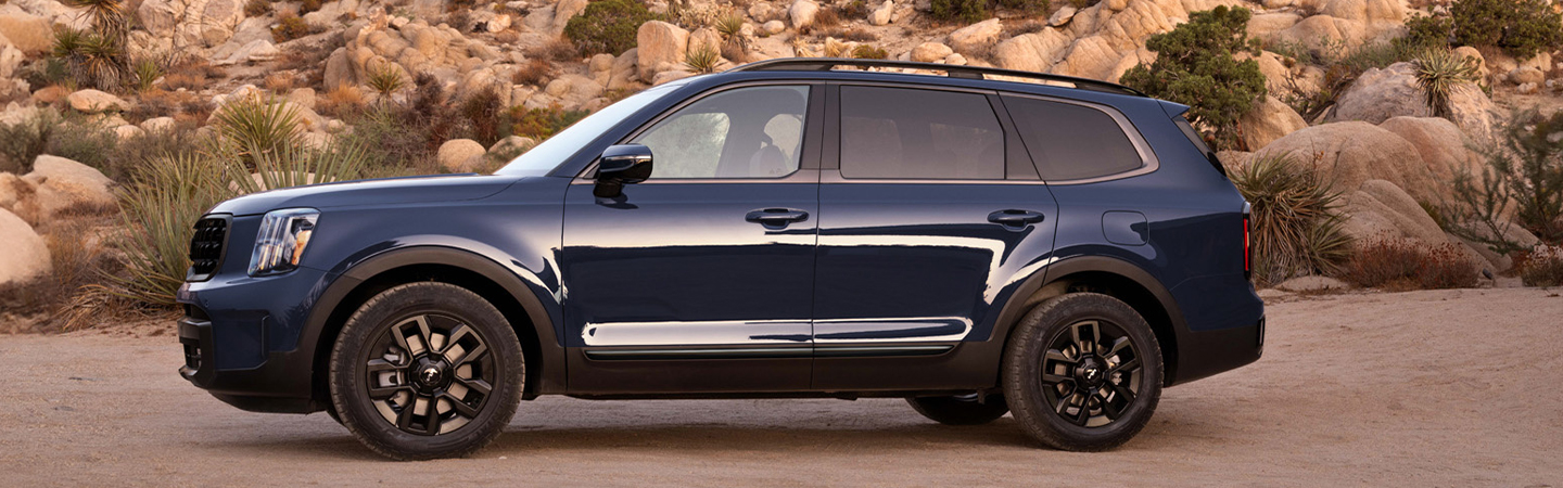 2024 Kia Telluride Specs blue color side view