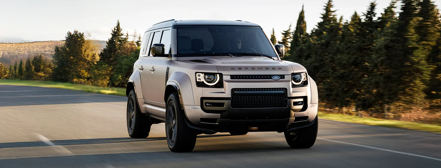 2025 Defender Octa