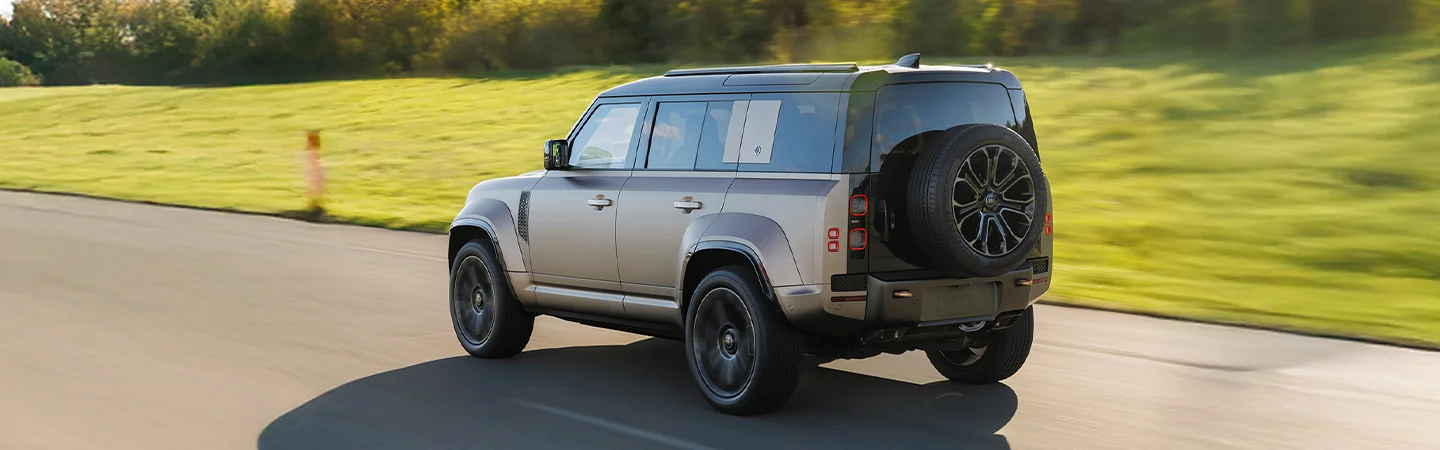 2025 Defender Octa Sliver color Back view