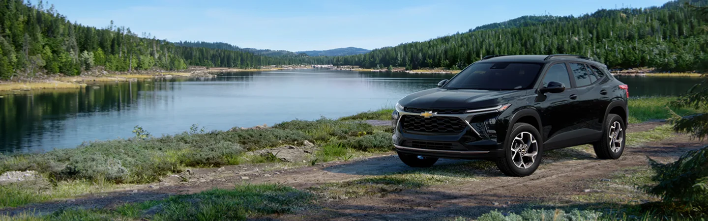 2025 Chevrolet Trax Specs blackcolor frontview