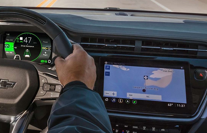 2023 Chevrolet Bolt EUV interiorsmall-1