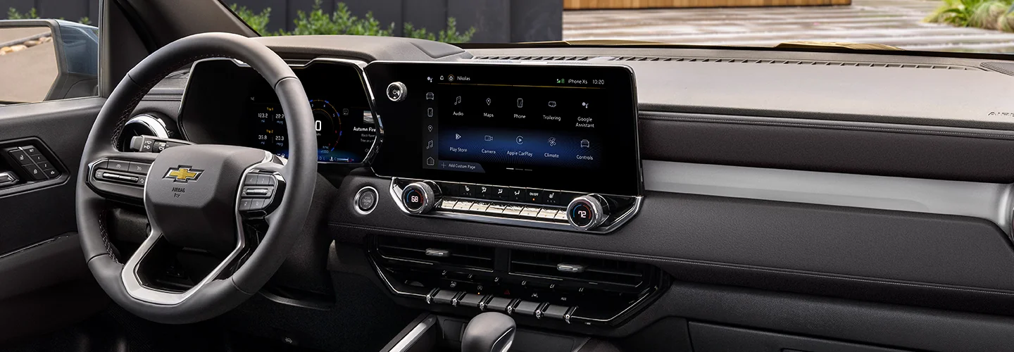 2024 Chevrolet Colorado Specs interior image