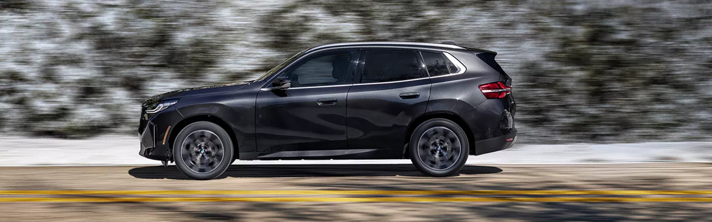 Side view of 2026 BMW X3 30 xDrive