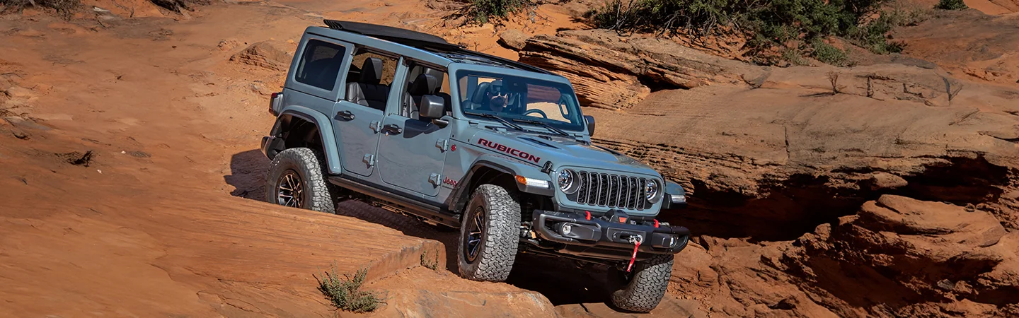 2025 Jeep Wrangler Specs color gray and front view
