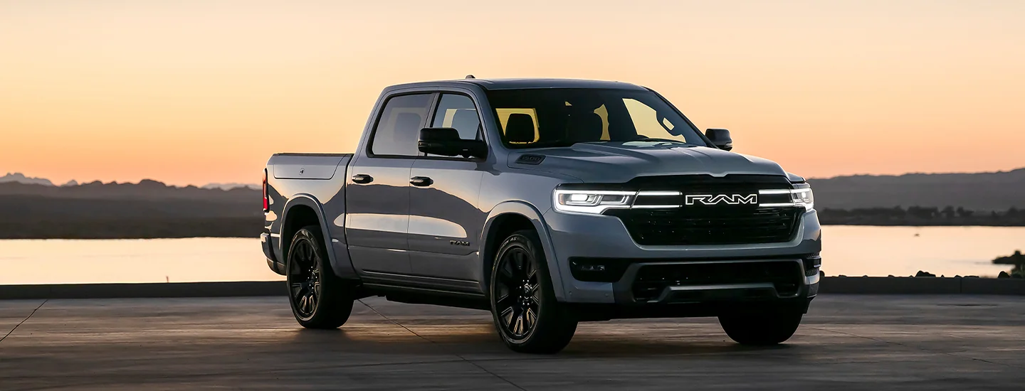 2025 RAMCHARGER Tradesman