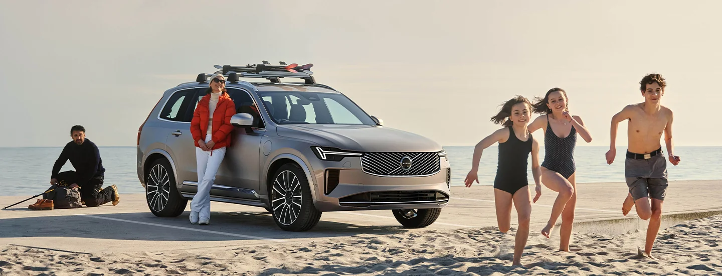 2025 Volvo XC90 Plug-in Hybrid Specs