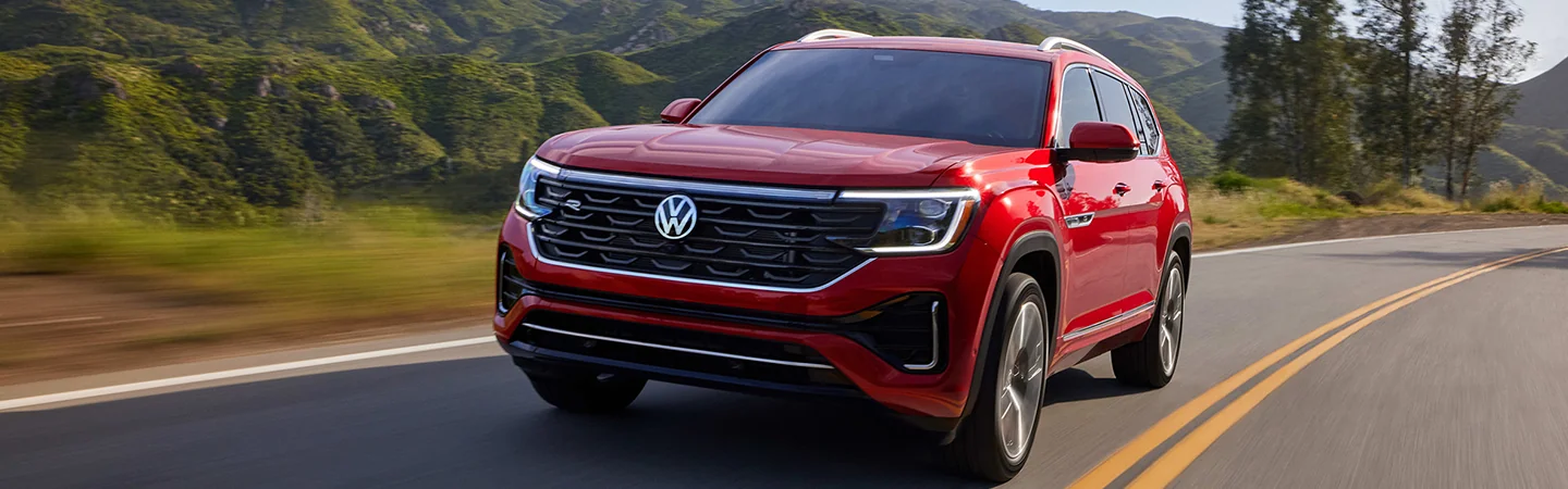 2025 Volkswagen Atlas Specs redcolor frontview