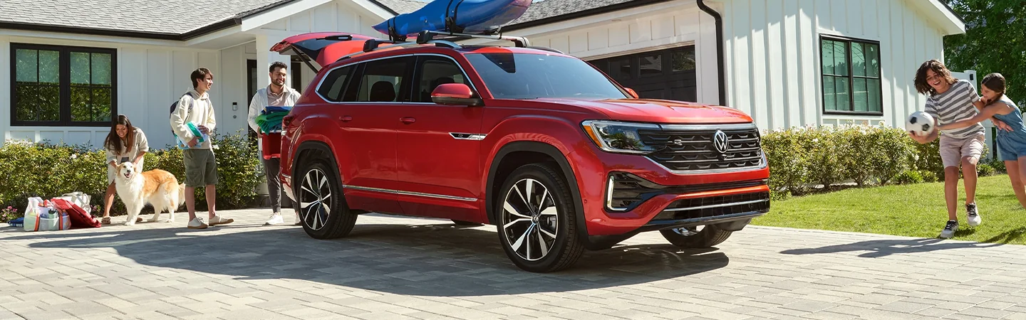 2025 Volkswagen Atlas Specs redcolor sideview