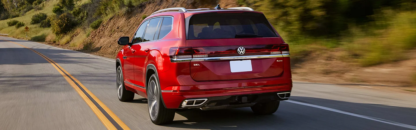 2025 Volkswagen Atlas Specs redcolor backview