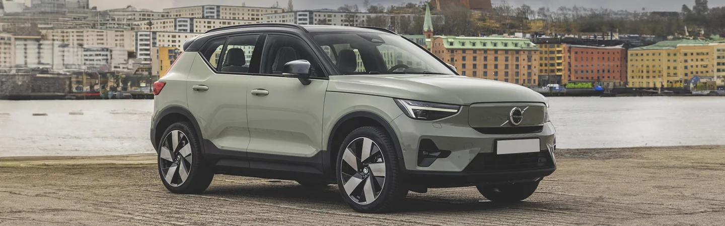 2024 XC40 Recharge front side grey