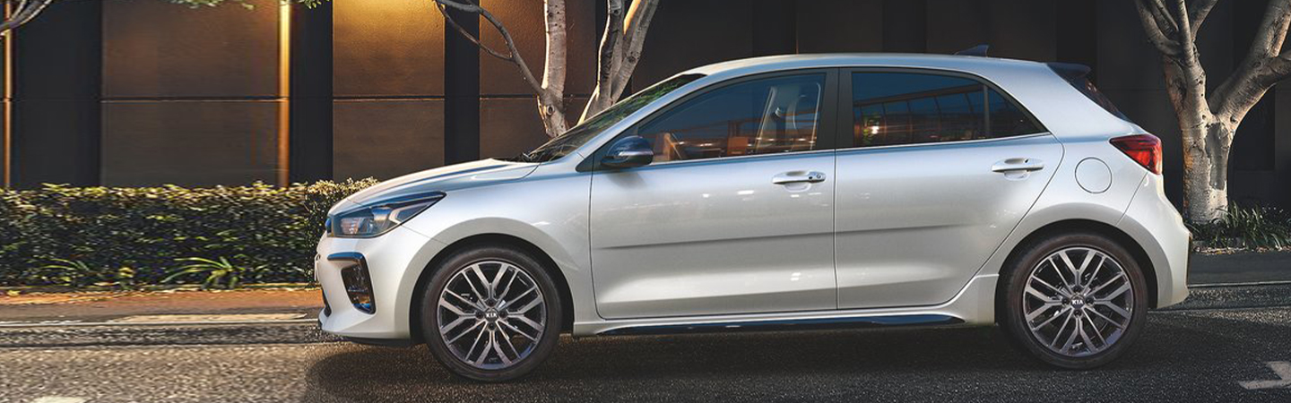 2023 Kia Rio Overview slider3