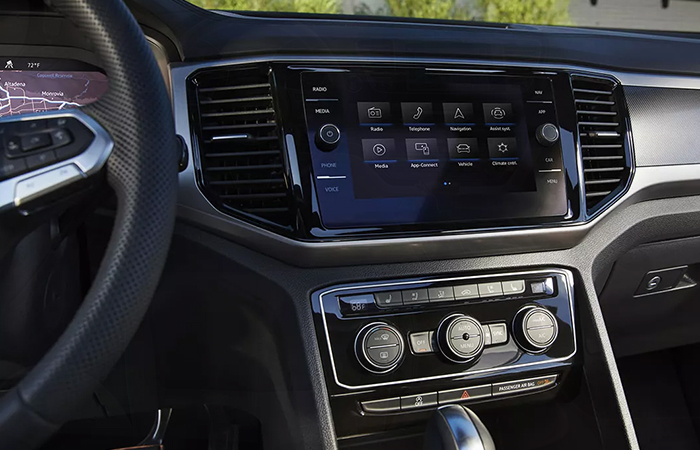 2023 Volkswagen Atlas Cross Sport interiorsmall-1 