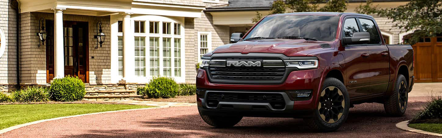 2024 RAM 1500 vs Chevrolet Silverado red color frontview