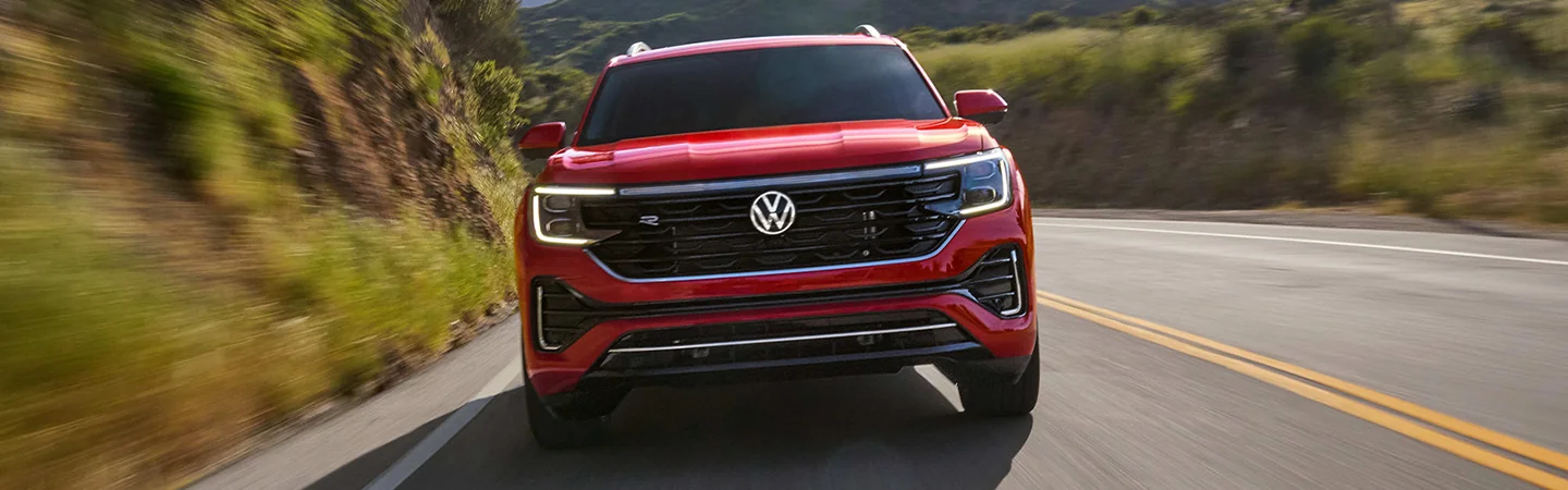 2025 Volkswagen Atlas Specs color red and front view