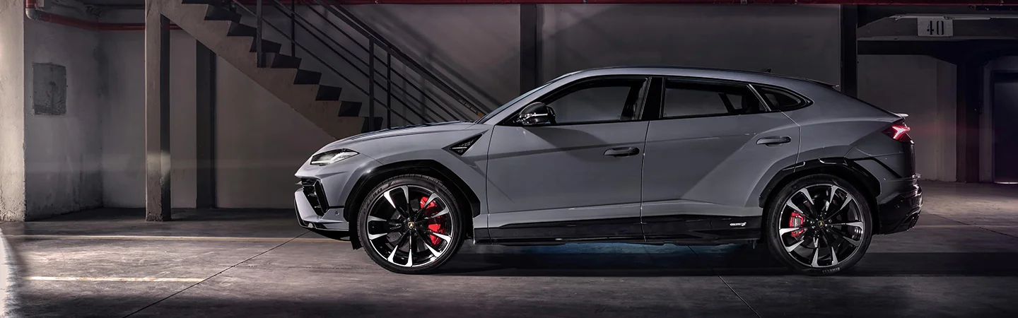 Lamborghini Urus S vs Performante | Lamborghini Charlotte