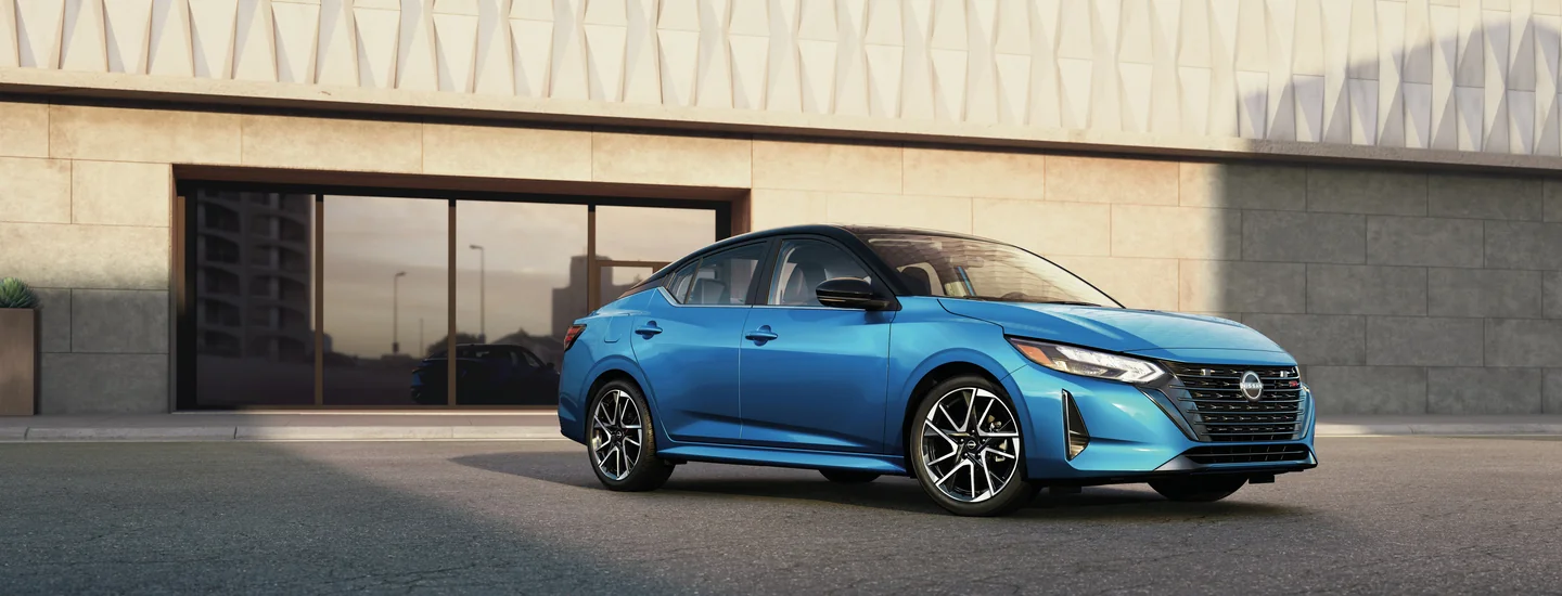 Nissan Sentra blue