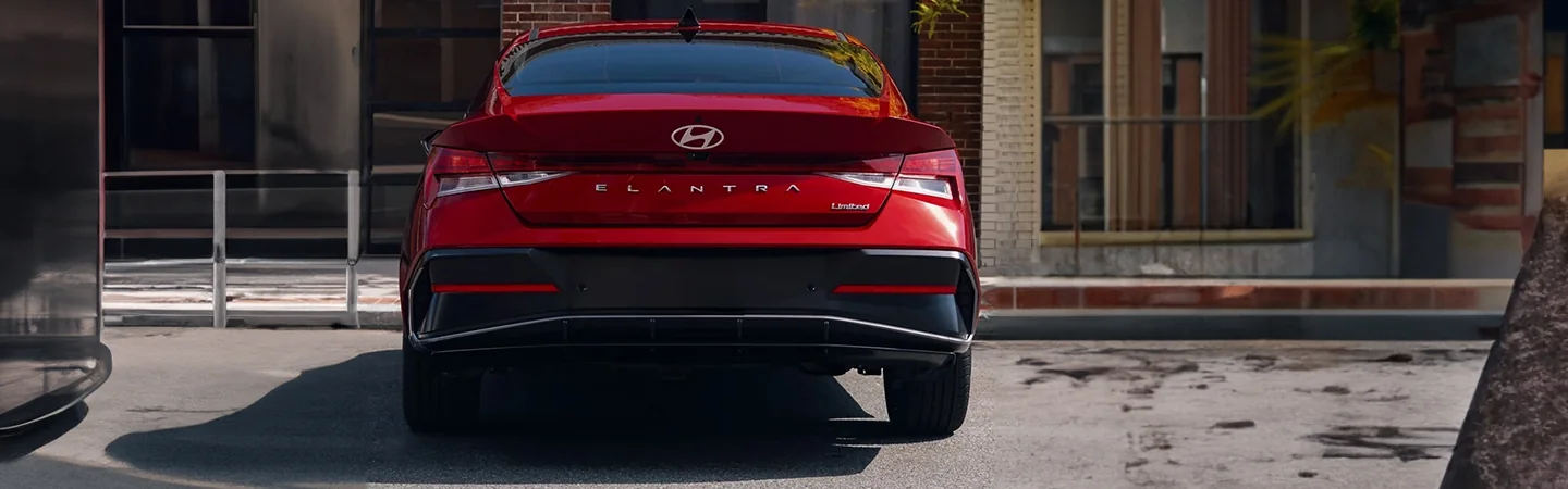 2024 Hyundai Elantra Specs back side red