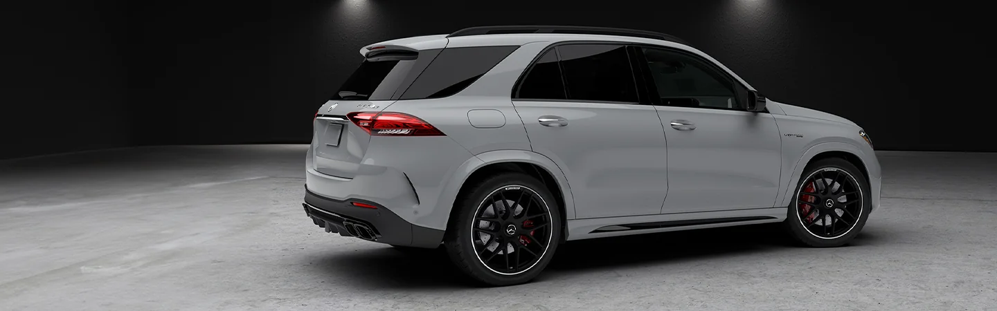 2025 Mercedes-Benz GLE White color car side view