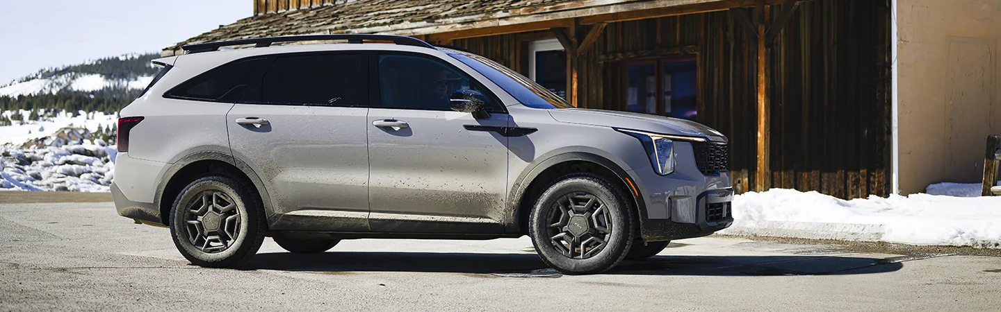 silver 2025 Kia Sorento LX