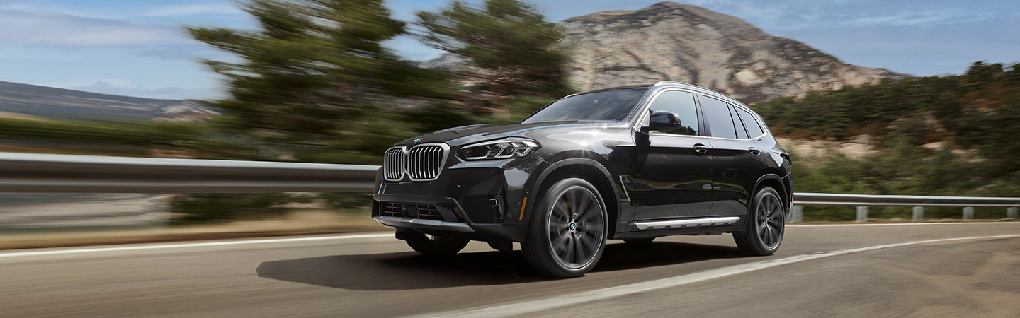 2022 BMW X3 Slide1