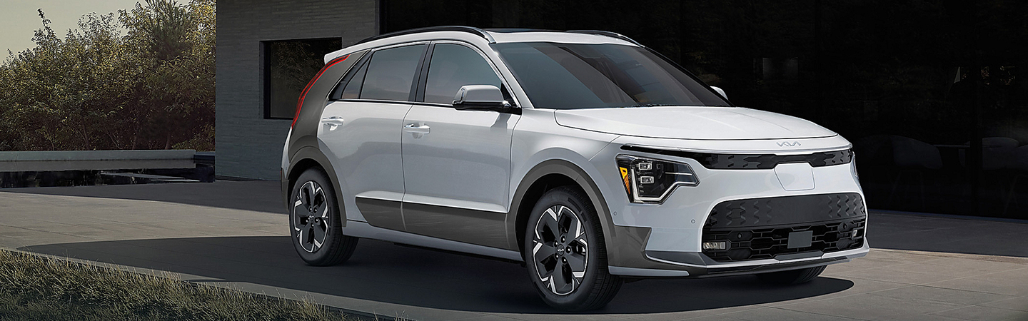 2024 Kia Niro EV Range white color front view