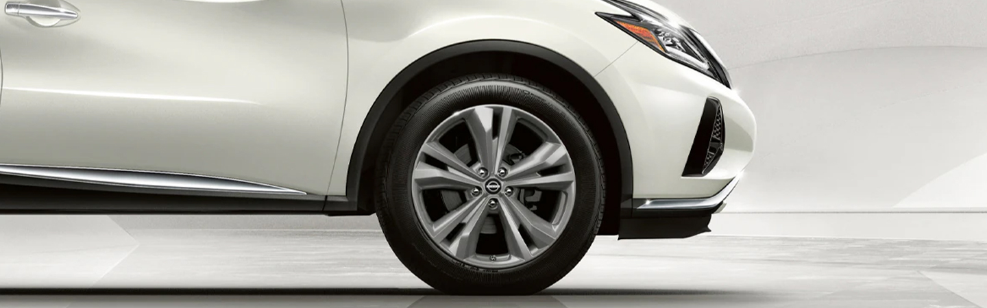 024 Nissan Murano Specs tire view in white