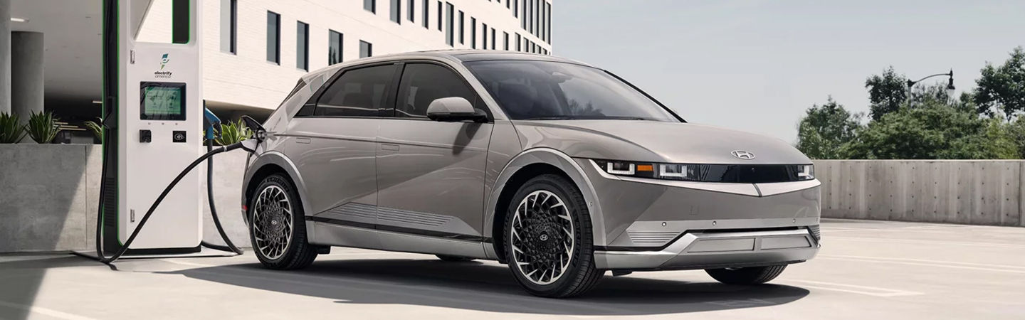 2023 Hyundai IONIQ 5 Specs slider3