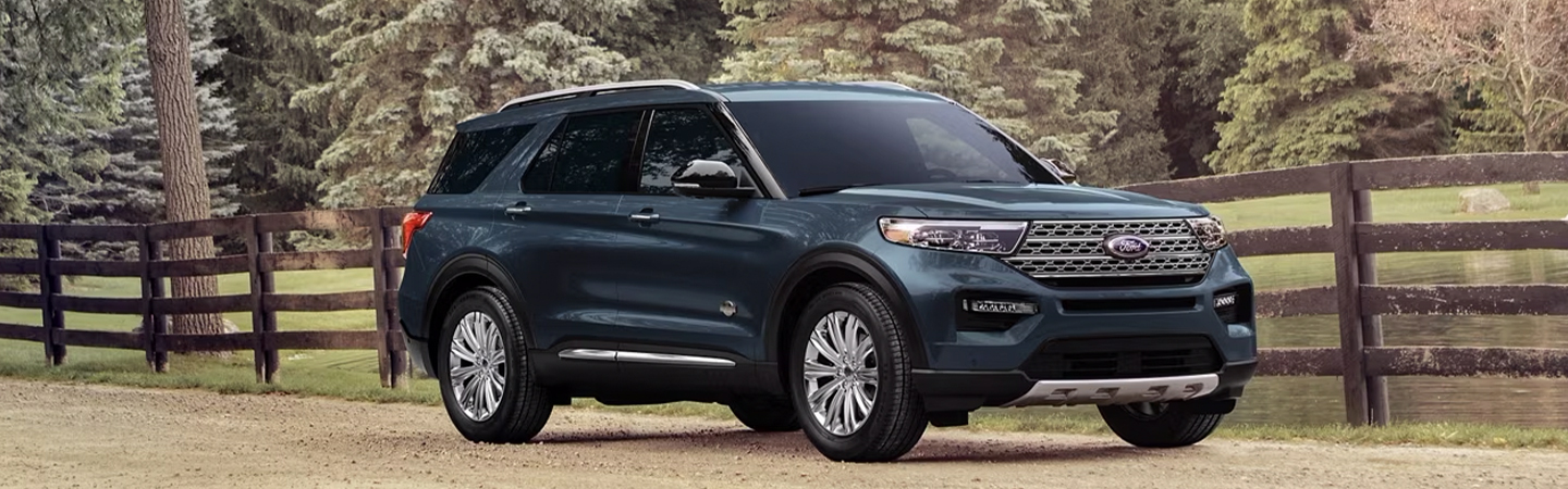 2024 Ford Explorer Specs black color frontview