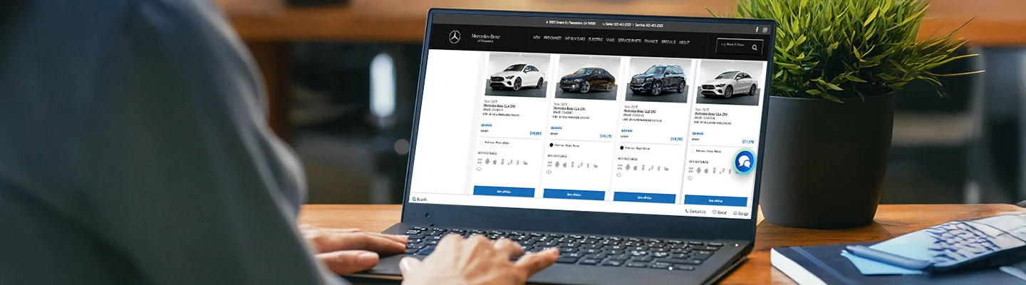 Customer shopping online for a new car