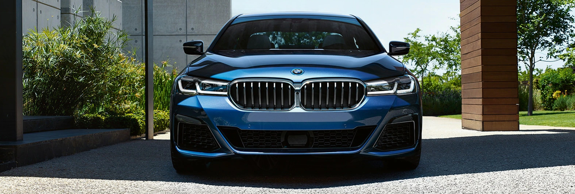 2023 BMW 540i | BMW of Tampa