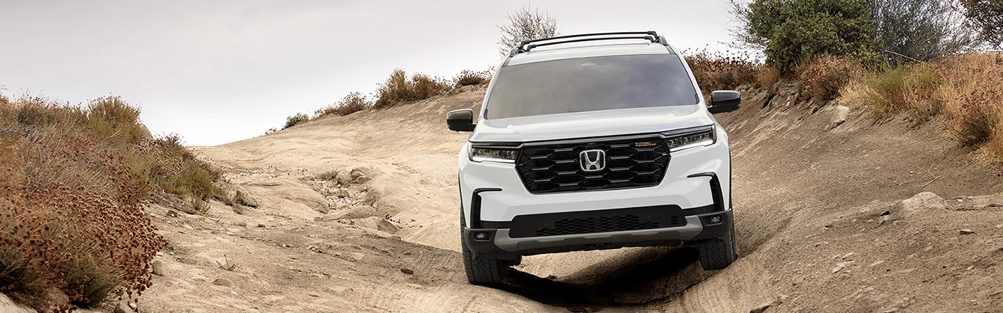 front white Honda Pilot