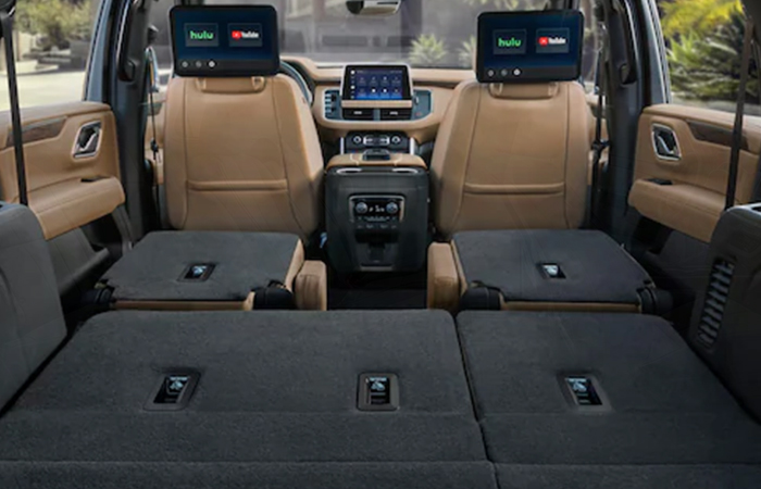 2023 Chevrolet Suburban interiorsmall-2 