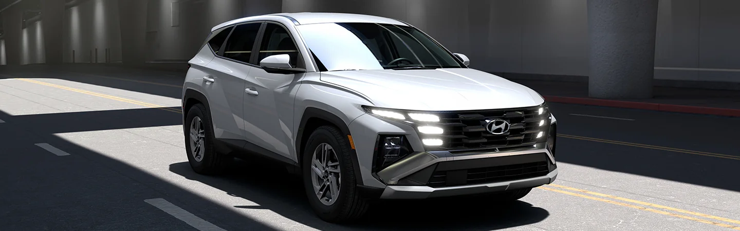 2025 Hyundai Tucson Specs color white and front view