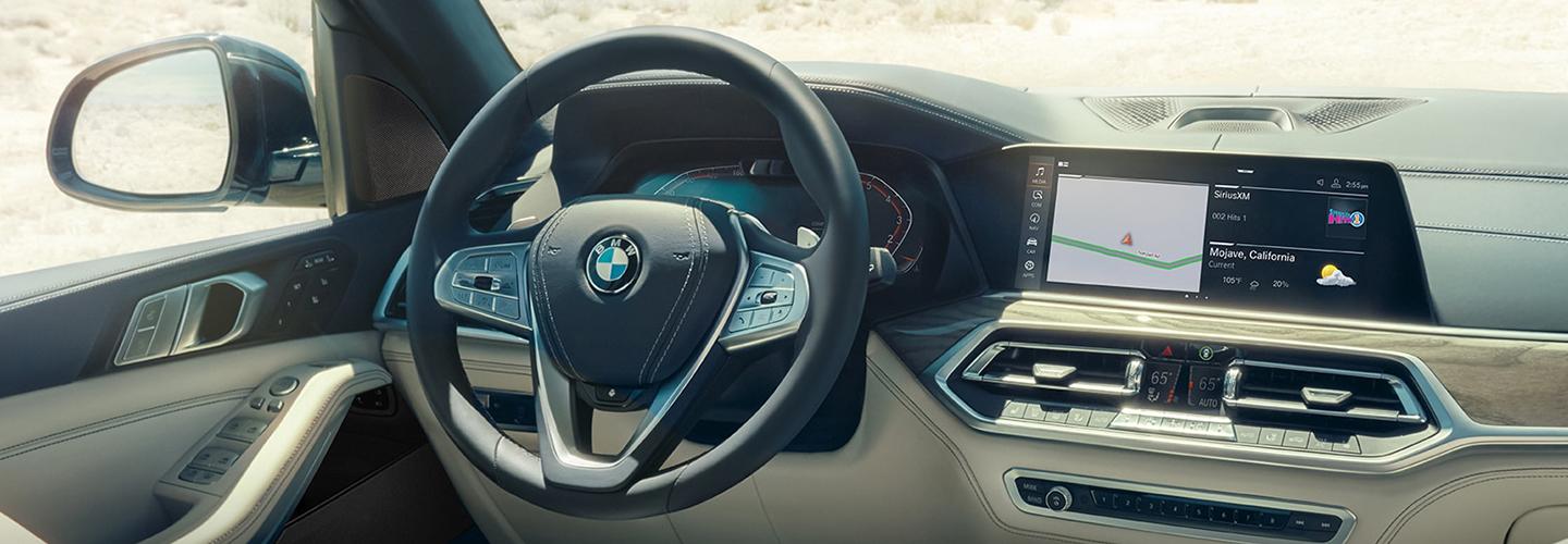 2022 BMW X7 dash