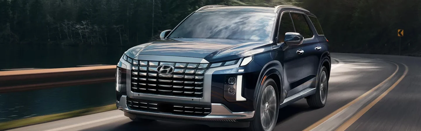 2024 Hyundai Palisade Specs front side view blue