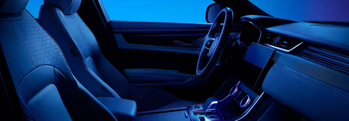 2024 Jaguar XF vs Mercedes-Benz E-Class interiorimage