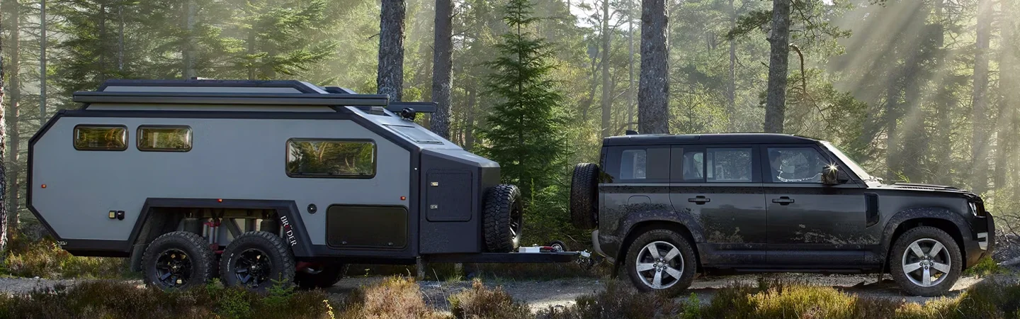 2024 Defender 110 Dimensions black color side view