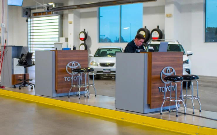 Service desks on island inside garage