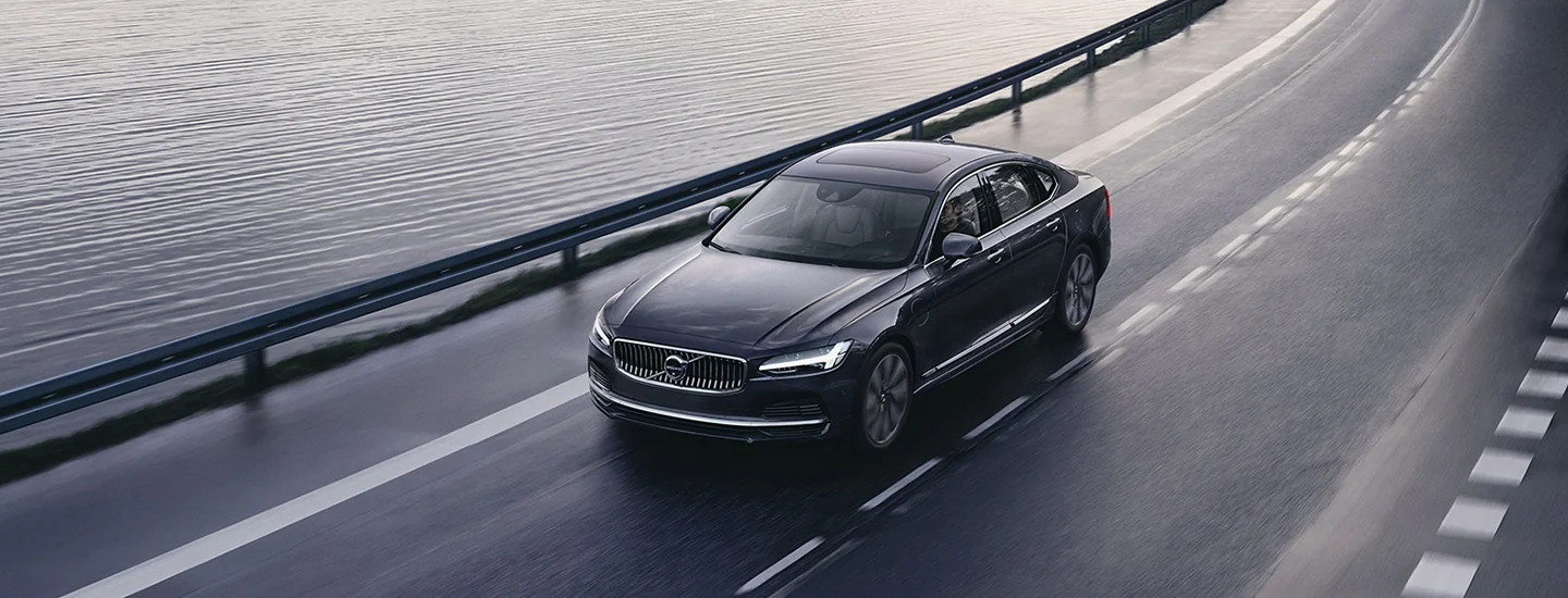 2025 Volvo S90 Specs