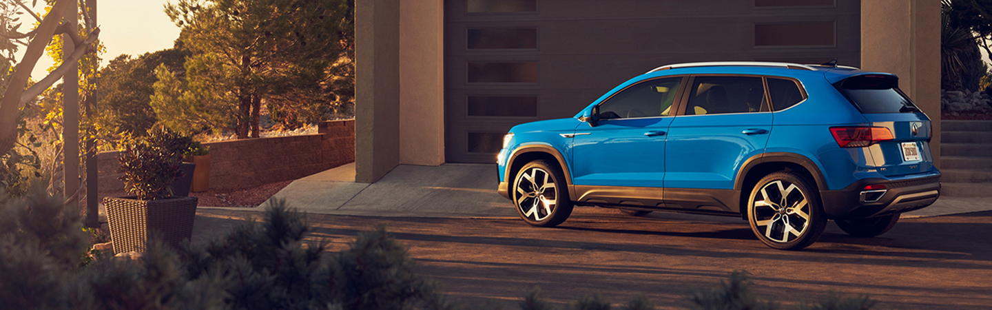 The 2022 Volkswagen Taos Slide4