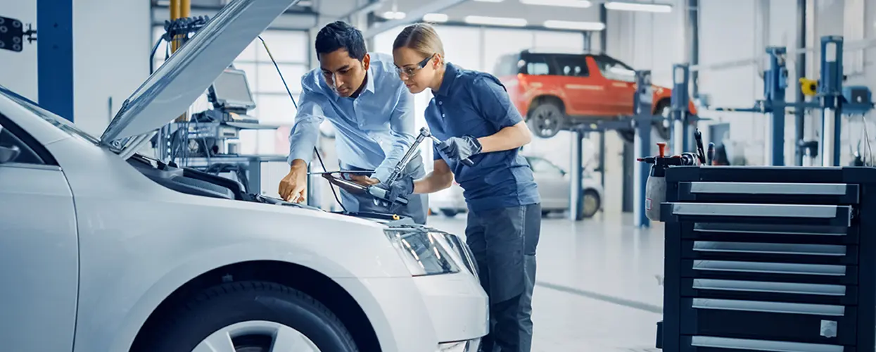 repairing car