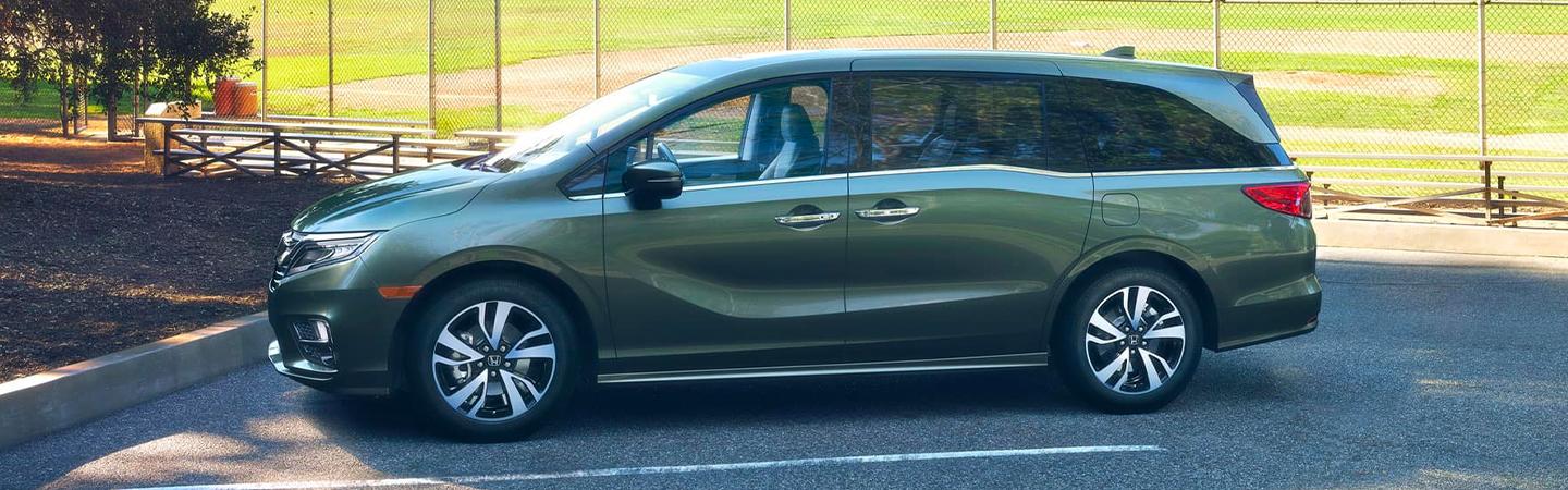 Driver side profile of the 2020 Odyssey