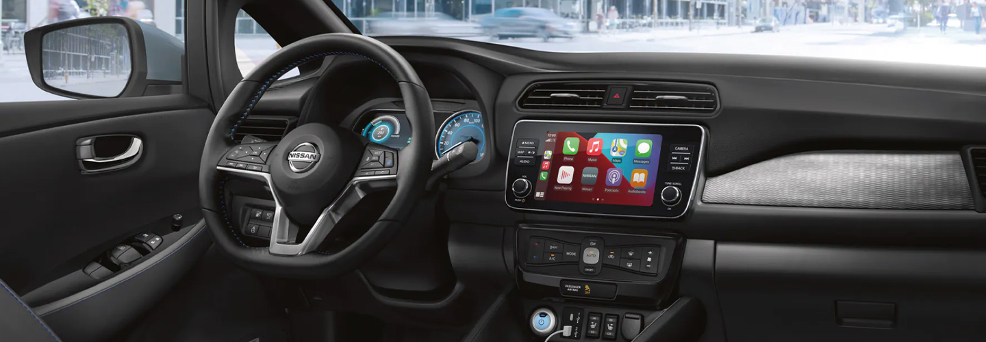 2022 Nissan Leaf Interior