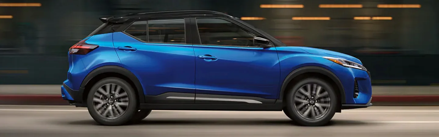 2024 Nissan Kicks Specs front side with blue
