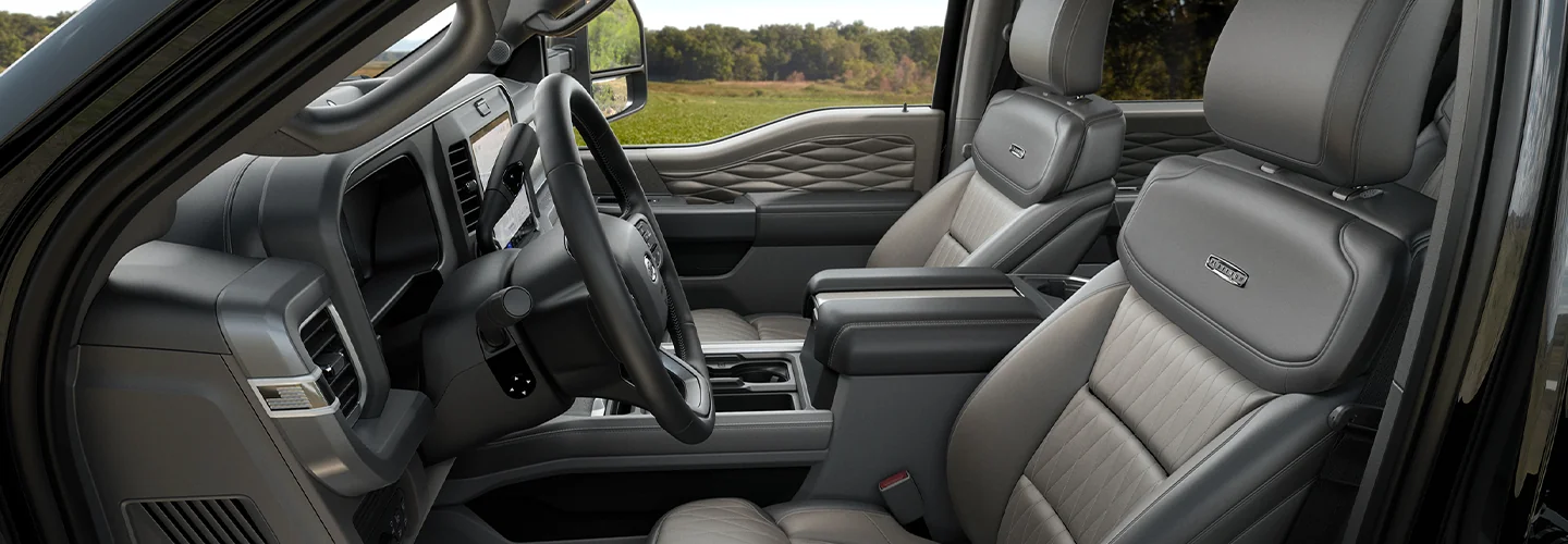 2025 Ford F-250 Super Duty interior image